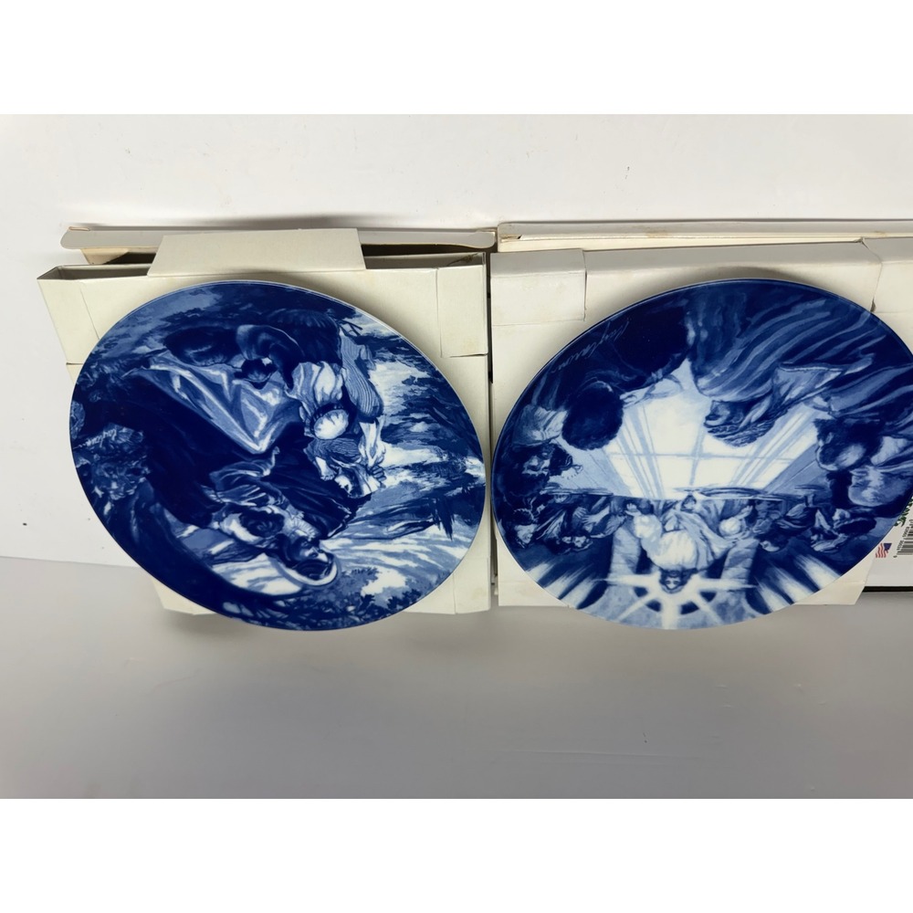 Avon 1992 Ray Caram The Last Supper & Bless The Little Children Plates Set of 2